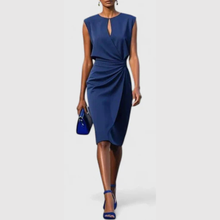 Karla | Damen Ärmellos Gerafftes Midi Kleid – Marineblau