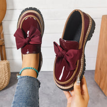 Viktoria | Damen Glänzende Mokassins mit Schleife – Schleife Mokassins Elegant – Bordeaux