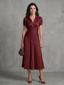 Theodora | Plissierter Taillenstreifen Midi-Kleid – Rot