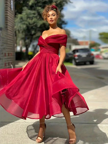 Stilvolles Trägerloses Abendkleid für festliche Anlässe im Herbst/Winter – Rot