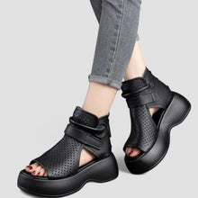 Eden | Vintage-Plateausandalen – Schwarz