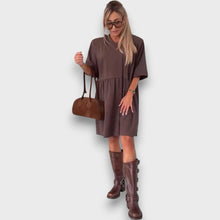 Georgina – Luftiges Midi-Kleid – Braun
