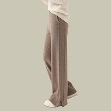 Barbara | Locker Geschnittene Strickhose für Damen – Khaki