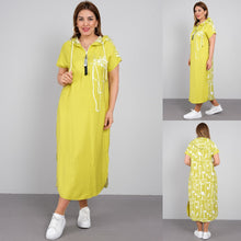 Rosalind® | Langes und elegantes Kleid mit Kapuze – Gelb