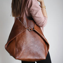 Shopper-Tasche mit Kosmetiktasche | Kunstleder | Minimalistisches Design – Braun