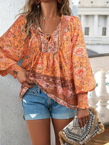 Helena™ | Sommerliches Blumenoberteil – Orange
