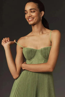 Isabella™ | Elegantes und einprägsames Kleid – Grün