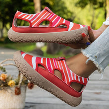 Maylis – Elegante Keilabsatzschuhe – Rot