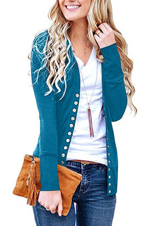 Damen nan Feinstrick-Cardigan mit dekorativen Metallknöpfen und schmaler Silhouette Drune – Lagunenblau