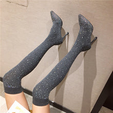 Keily | Funkelnde Stiletto-Stiefel mit Strass – Grau