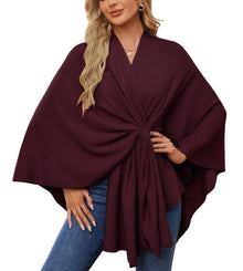 Liriane | Eleganter asymmetrischer Poncho – Burgund