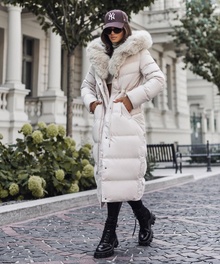 Damen Wintermantel | Lange Steppjacke | Warm Gefüttert | Kapuze mit Imitationsfell – Beige
