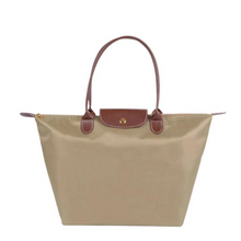 Liana | Trendige Damenhandtasche – Stil trifft auf Funktionalität – Khaki