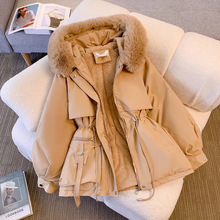 AVIANNA - Winterjacke mit Fellkapuz – Khaki
