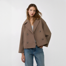 Claire - Schicke und stilvolle Jacke – Braun