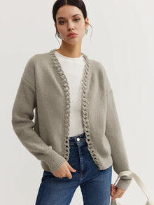 Strickjacke ohne Verschluss | Geflochtene Kante | Lässige Silhouette – Grau