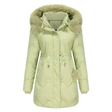BELLE - Wattierte Winterjacke mit flauschigem Kragen – Grün