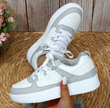 Damen Sneaker – Modische Turnschuhe im Farbmix mit Bequemer Sohle – Grau