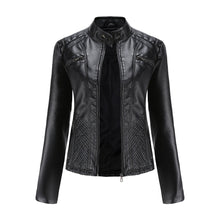 Sabine | Damen Modische Jacke mit Gesteppter Schulterpartie – Schwarz