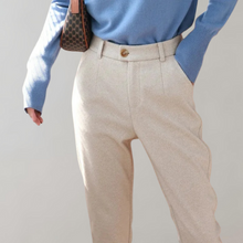 Stoffhose mit hohem Bund | Zarte Struktur | Eleganter Schnitt – Aprikose