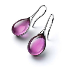 Krystal-Tropfenohrringe aus Gold und Silber – Lila