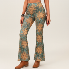 Chelsea – Boho-Schlaghose für Damen – Allover-Print, Slim Fit – Blaugrün