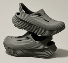 Lukasz – Belüftete Slipper mit klobigen Sohlen – Grün