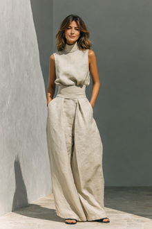 Maria | Minimalistisches Zweiteiler-Set mit weitem Bein – Khaki