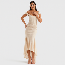 Liva – Ärmellos, gerafftes, Bodycon Abendkleid – Beige
