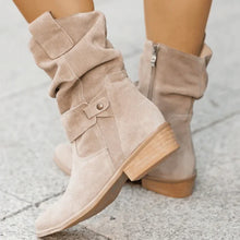 Damen Stiefeletten aus Wildleder mit Schnallen und flachem Absatz – Stilvolle Herbst- und Winterstiefel – Beige