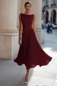 Zephira – Ärmelloses Midi-Kleid Mit Drapiertem Ausschnitt Und Falten – Rot