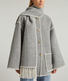 Kurze Wickeljacke mit Schalkragen – Grau