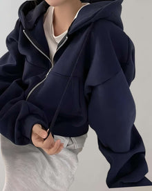 Erica -  Übergroße Jacke mit Reißverschluss und Seitentaschen Jacke – Marineblau