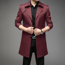Eleganter Herren Trenchcoat – Klassischer Mantel mit Schulterdetails – Rot