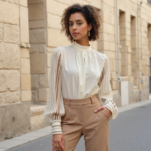 Edle Bluse | Transparente Ärmel & Stehkragen | Feminine Eleganz – Off-Weiß