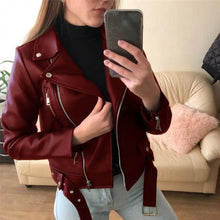 Liora | Stilvolle Lederjacke – Rot