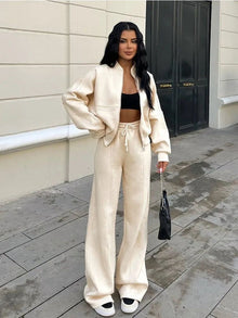 Zweiteiliges Sweat-Set | Reißverschlussjacke | Lässiger Stil – Beige