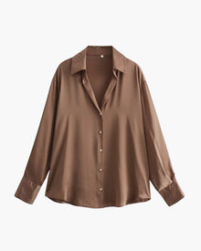 Satin-Style Damenbluse mit Knopfleiste – Elegant, Fließend & Zeitlos – Braun