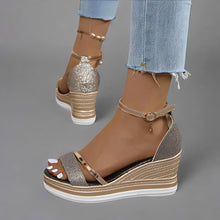 Mildred - Stilvolle Sandalen mit Schnalle – Gold