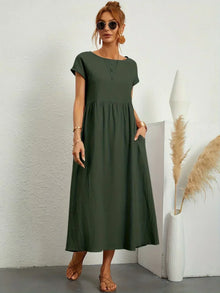 HEIKE™ – FLIESSENDES MIDIKLEID VON ZEITLOSER ELEGANZ – Armeegrün