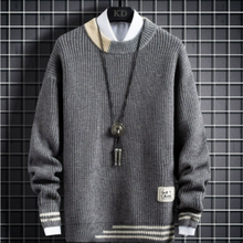 Modischer Strickpullover für Abenteuer – Grau