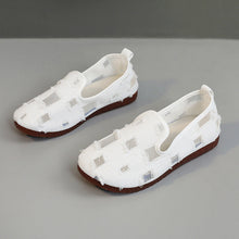 Damen Slip-On Hausschuhe mit atmungsaktiver Obermaterialstruktur und flexibler Sohle – Creme