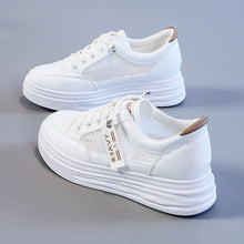 Damen Komfortable Sneaker mit atmungsaktivem Netz-Obermaterial und flexiblem Design – Weiß