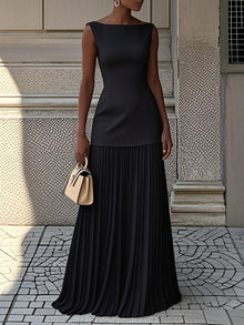Serena - Faltenmaxikleid – SCHWARZ