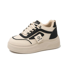 Damen modische Plateau-Sneaker mit sportlicher Dämpfungstechnologie – Schwarz