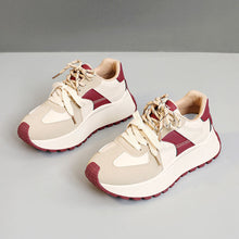 Damen Sportliche Plateau-Sneaker mit modischem Design und atmungsaktiver Oberflächenstruktur – Rot