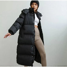 Abigail – Lange Pufferjacke mit hohem Kragen für Damen | Ultrawarmer, langer Steppmantel – Schwarz