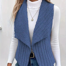 Liriane | Elegante Strickweste mit Wasserfallkragen – Blau