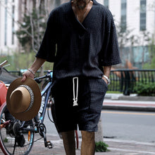 Herren nan lässiges Strick-Set mit V-Ausschnitt, Kurzarm-Oversize und Kordelshorts Drune – Navyblau