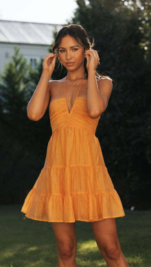 Elegantes figurbetontes Minikleid kurz – stylisch & komfortabel – Orange